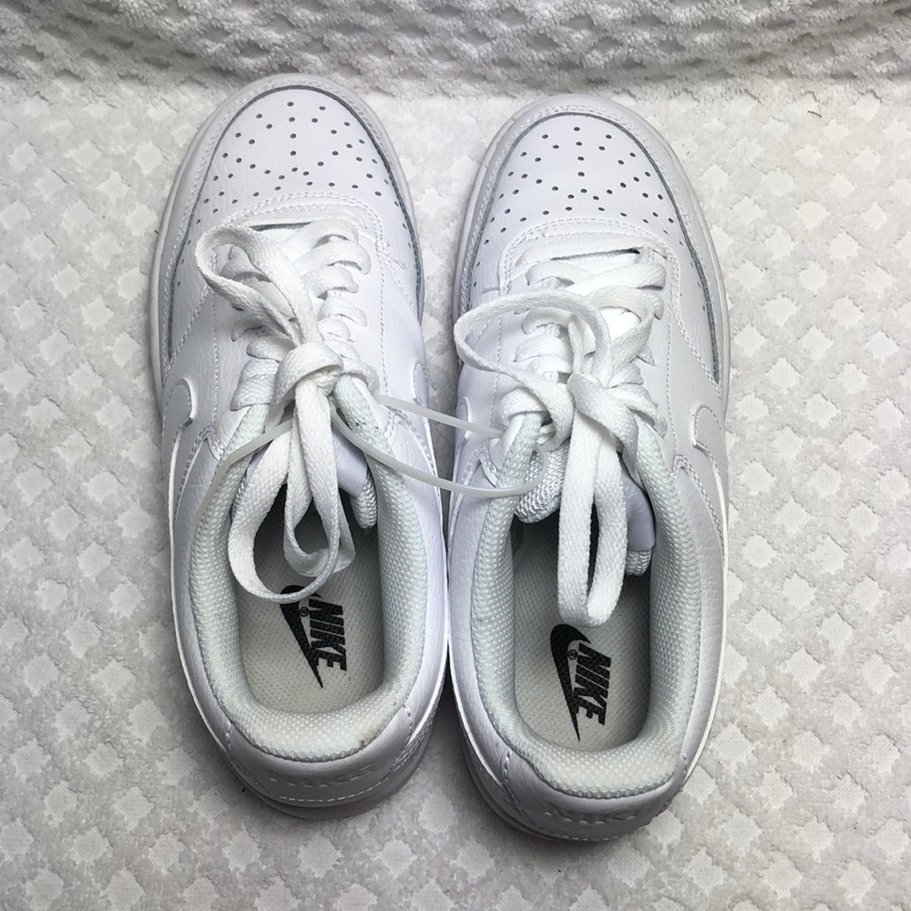 Nike Court Vision Low Sneaker Size 8 - Picture 5 of 6